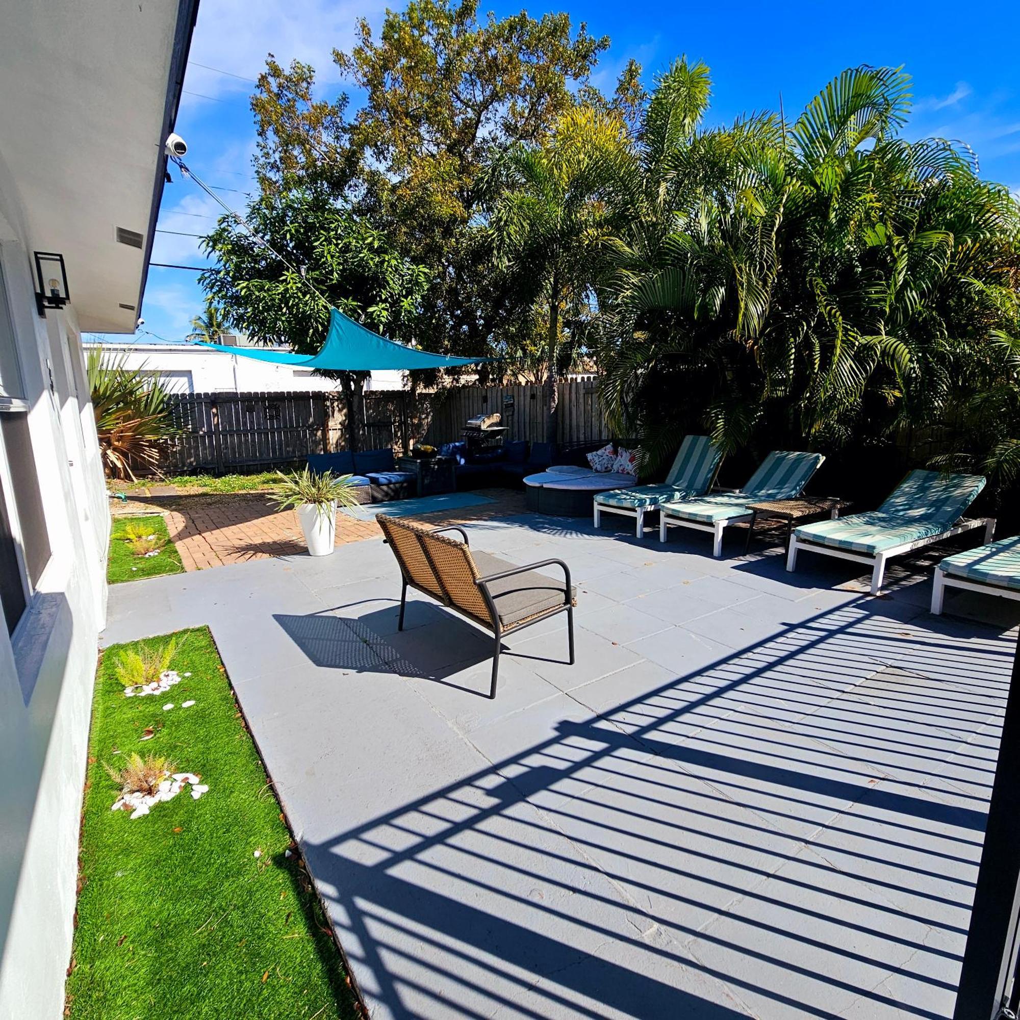 Equipped House W Pool & Patios, Near The Beaches, Prime Location- Ideal For Small Families, Coastal Haven ฟอร์ต ลอเดอร์เดล ภายนอก รูปภาพ